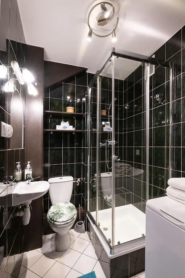 Warsaw Central Apartment Zlota